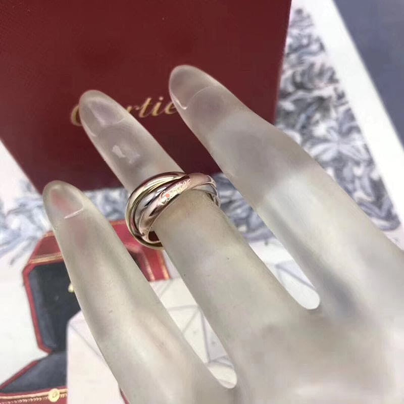 Classic Trinity Ring