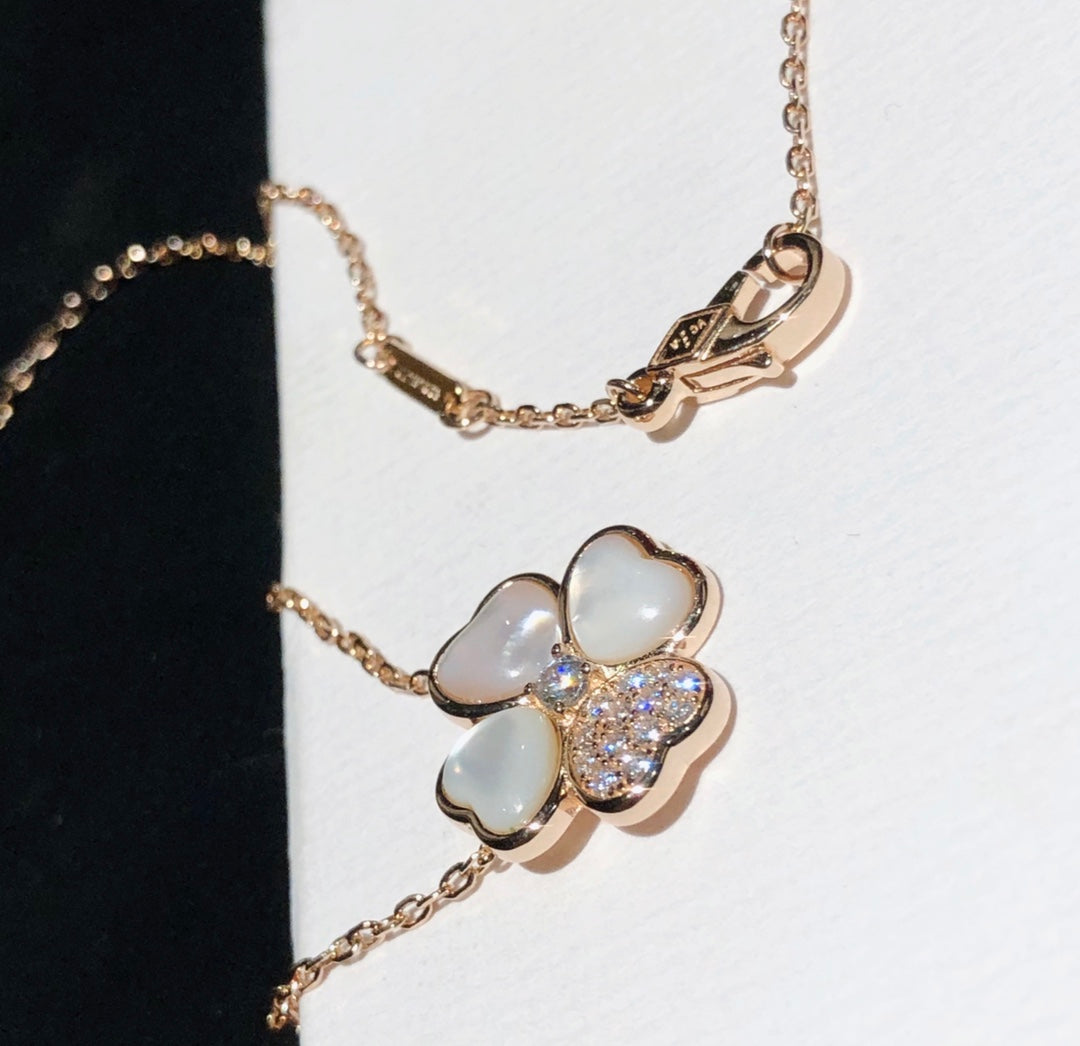 Cosmos Clip Pendant Necklace