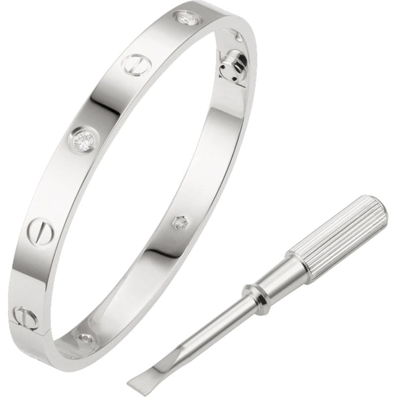 Elegant Love Bracelet