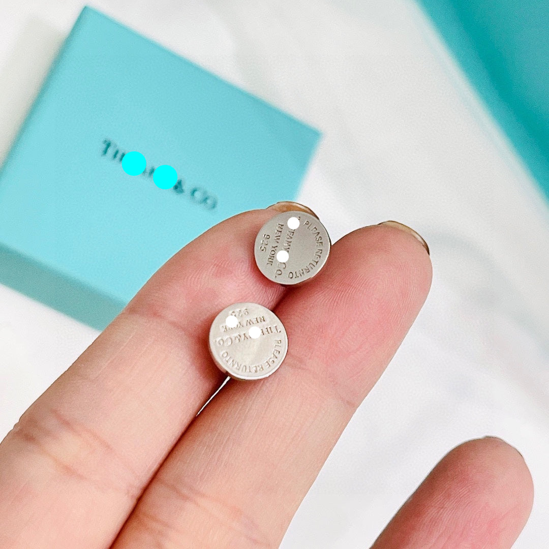 Engraved Circle Stud Earrings
