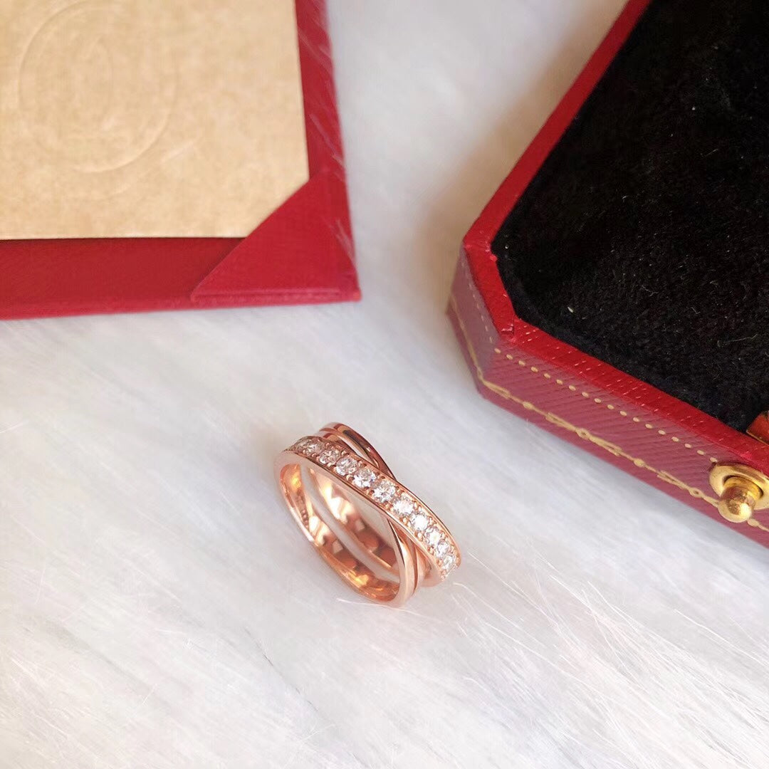 Etincelle Crossover Ring